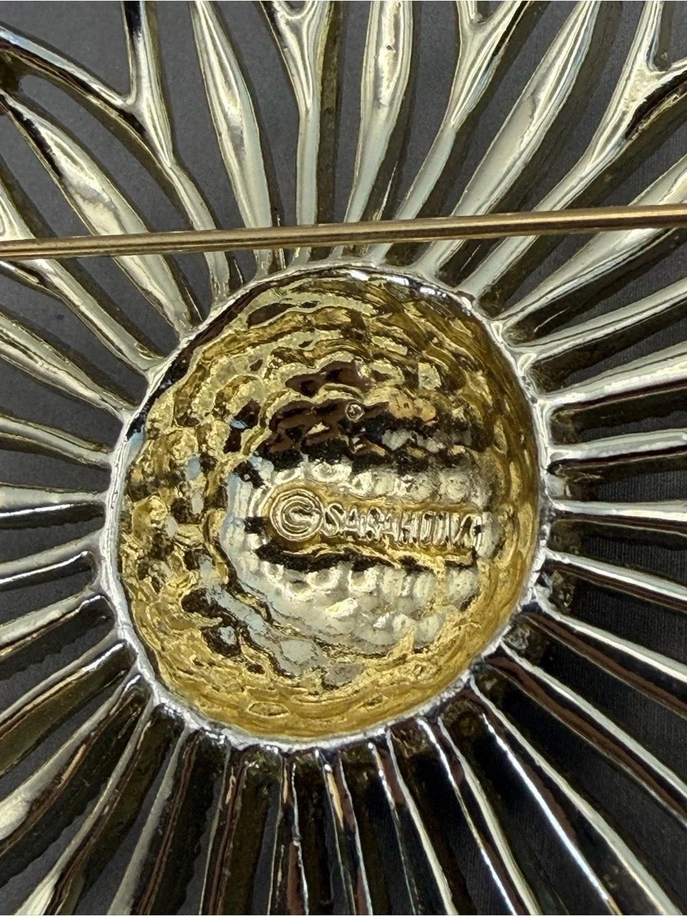 Sarah Coventry Silver Daisy Mae SunFlower Brooch Pin 3”